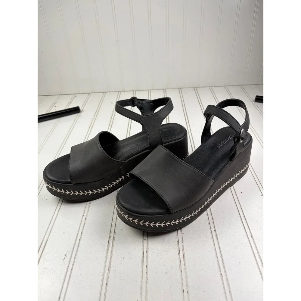 Maurices Vintage Y2K SuperCush Erin Whipstitch Wedges Women's Size 9